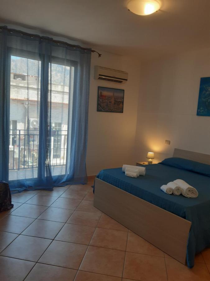 A Casa Di Loretta Apartment Terrasini Exterior photo